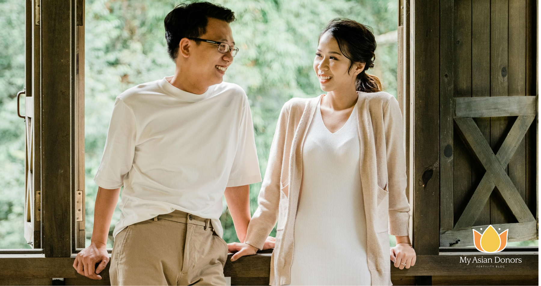 asian couple is smiling